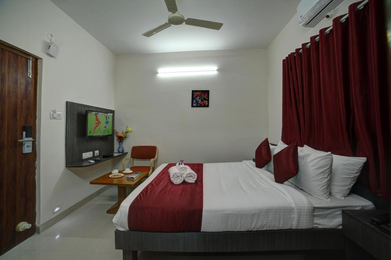 Sm Royal Suites - Hotel Near Kempegowda International Airport Bangalore Devanahalli Экстерьер фото